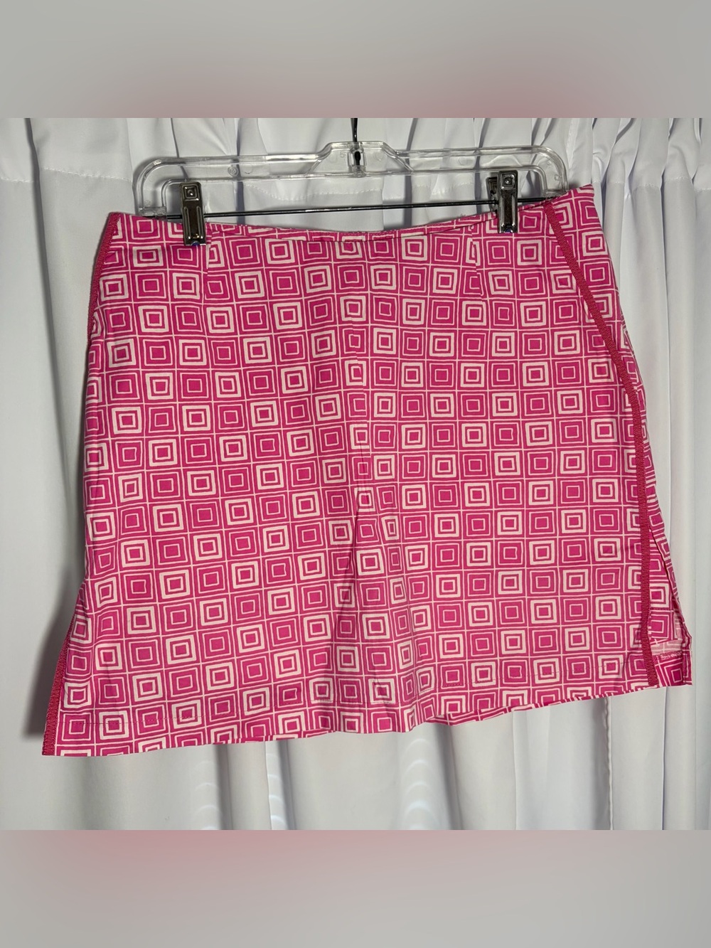 GOLFTINI Pink & White Square Pattern Skort size 8